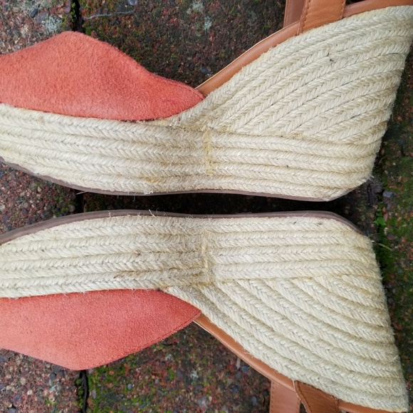 Dolce Vita Sandals - Picture 4 of 5